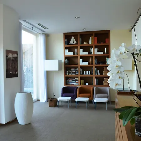 Rota Suites-3